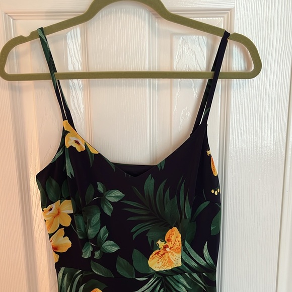 Blu-39 Tropical Dress - Picture 2 of 6